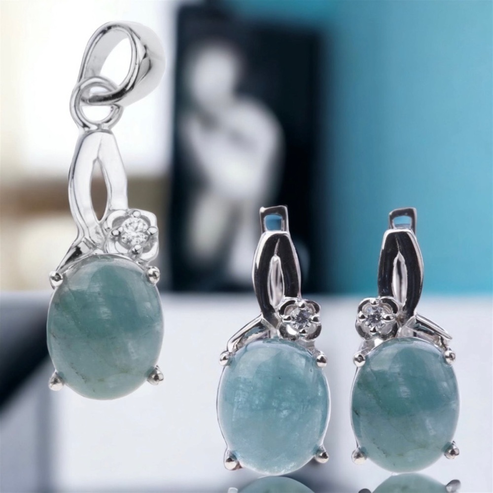 Exquisite Grandidierite & Zircon‎ Set
